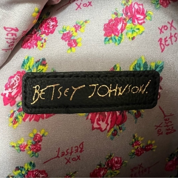 Betsey Johnson Floral Doggy Mini Backpack - Picture 8 of 9